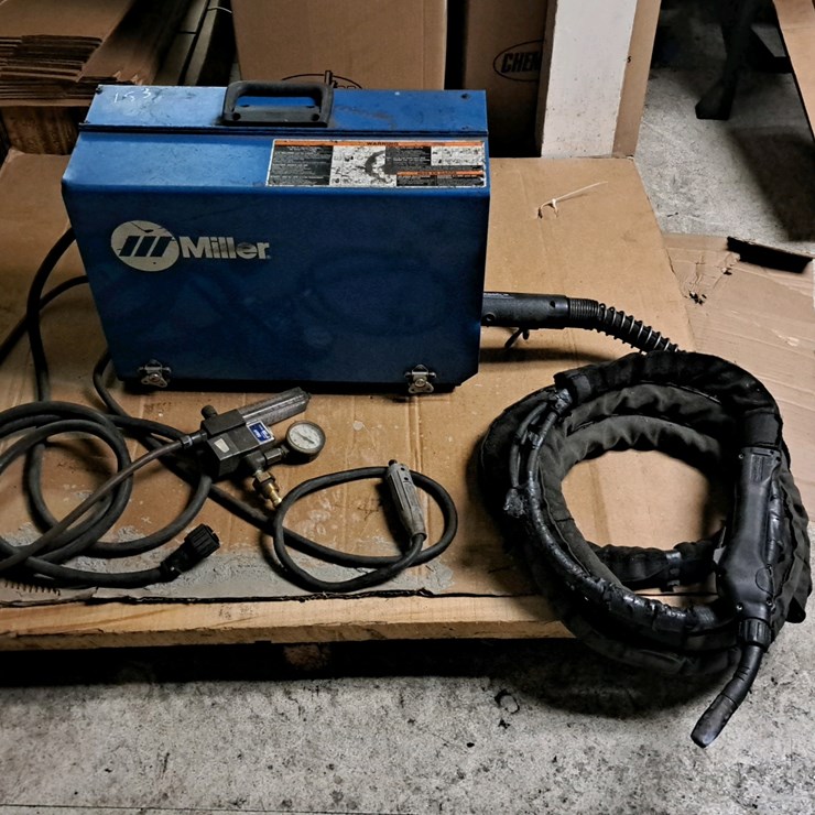 #117 • Miller wire feeder