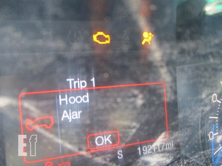 2018-ford-explorer-image-12