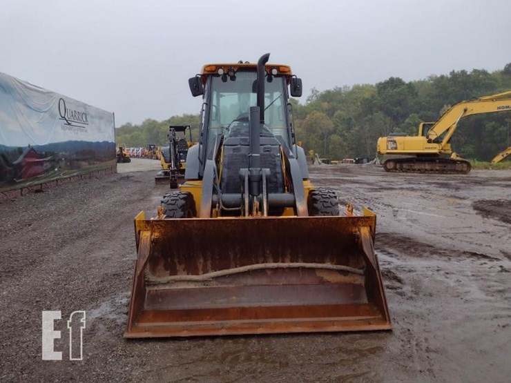 2015-deere-310k-image-2