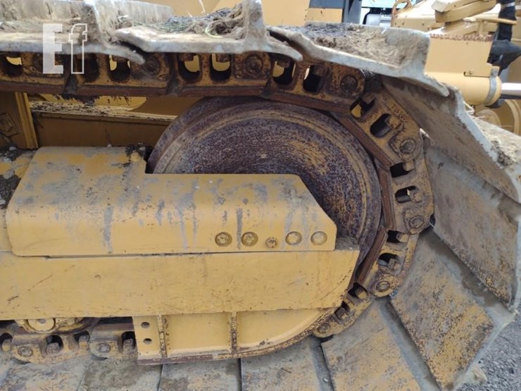 2007-deere-700j-lgp-image-34