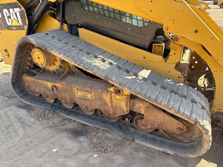 2014-caterpillar-299d-image-13
