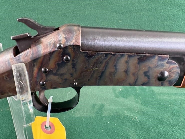 h&r-topper-mdl.158-12ga-shotgun-image-11
