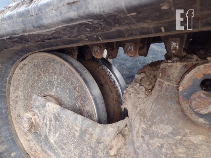 2021-bobcat-t870-image-26