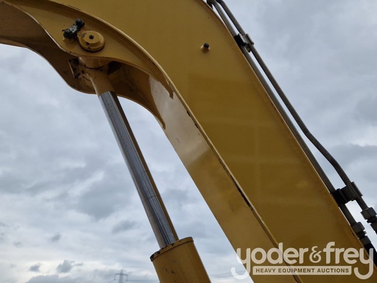 2014-komatsu-pc80mr-3-image-21