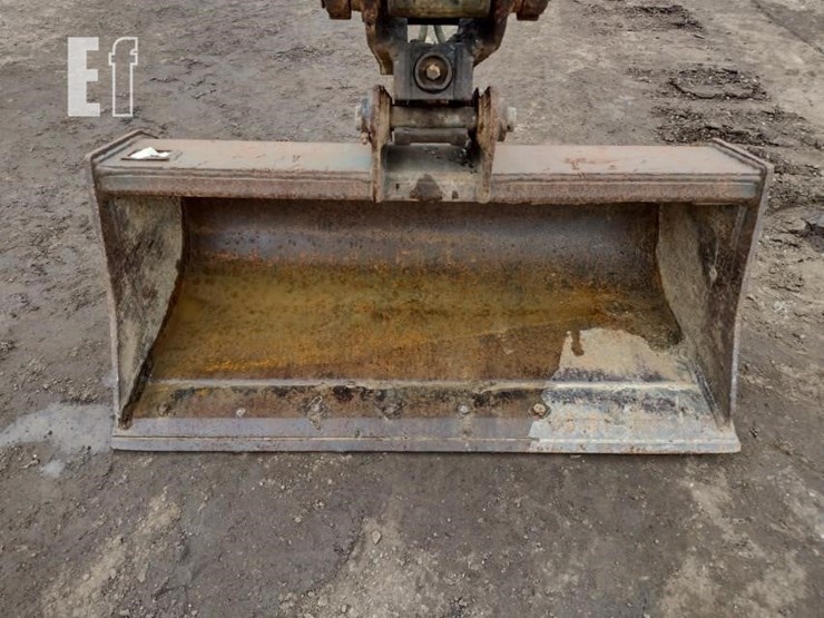 2019-deere-35g-image-17