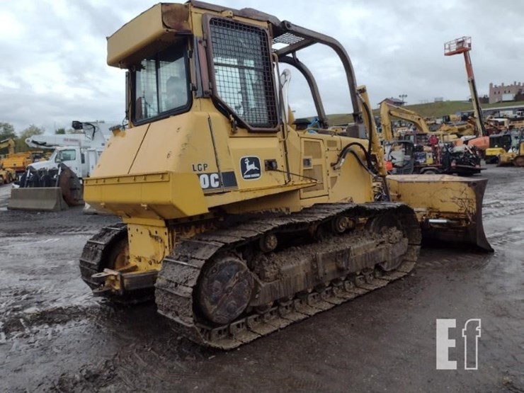 1997-deere-750c-image-42
