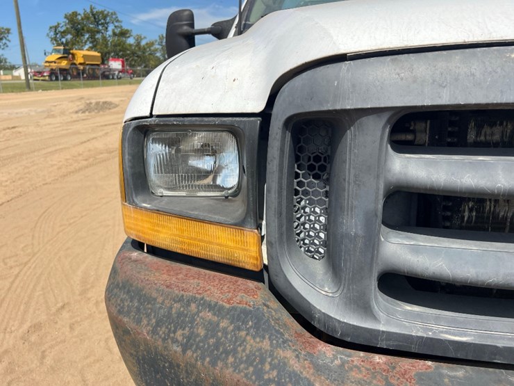 1999-ford-f450-image-10