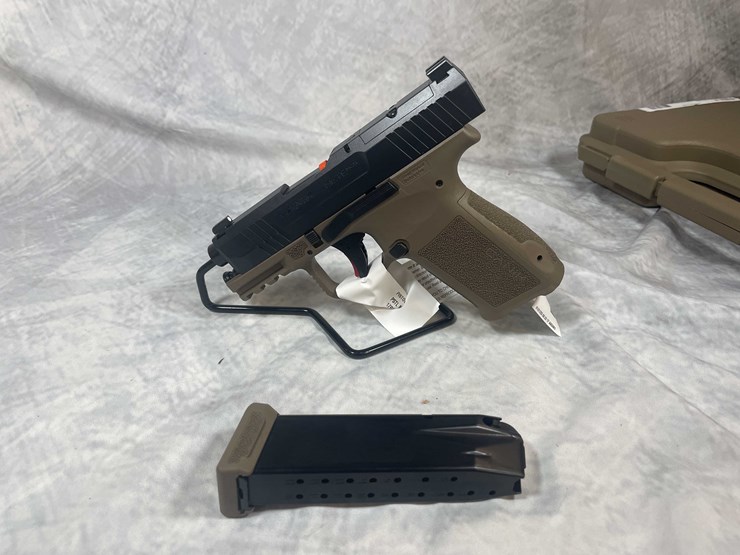 #4805-•-canik-mete-mc9-9mm-luger-pistol,-sn:-24dd14504-image-23