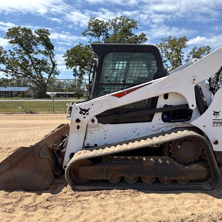 2020 BOBCAT T770