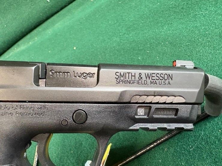 smith-&-wesson-m&p-shield-m2.0-9mm-image-7