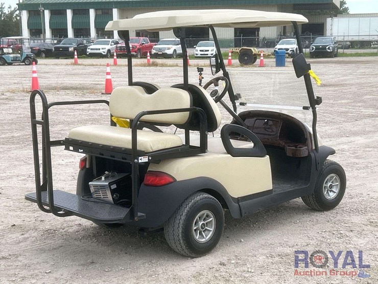 2012-club-car-electric-cart-image-3