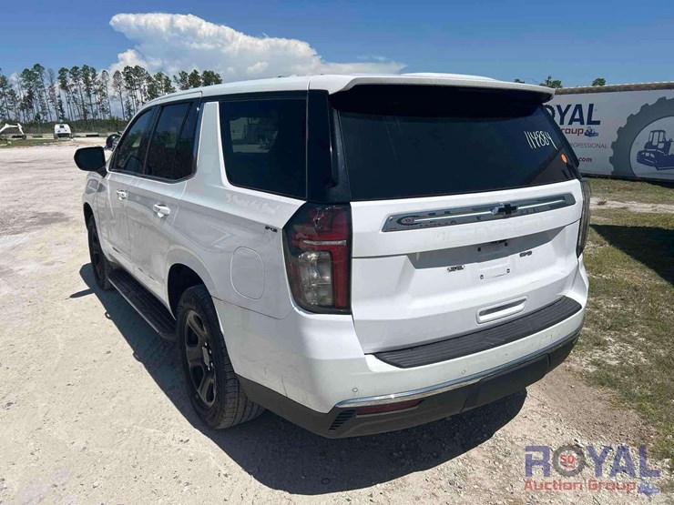 2022-chevrolet-tahoe-image-4