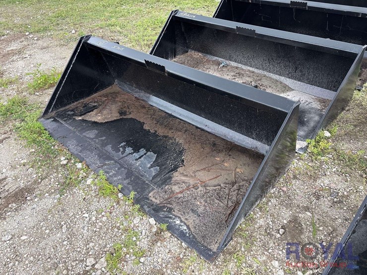 2025-swict-66in-bucket-skid-steer-attachment-image-1