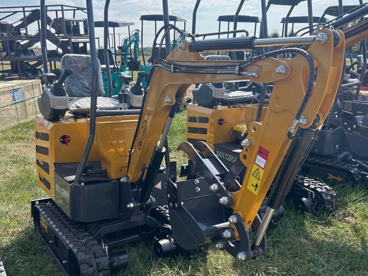 unused-cfg-industrial-mx12rx-mini-excavator-image-1