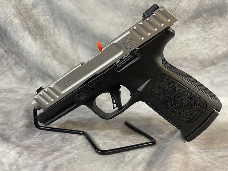 #4786-•-smith-&-wesson-sd9-2.0-9mm-luger-pistol,-sn:-ehh7787-image-2