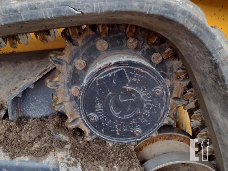2023-deere-333g-image-25