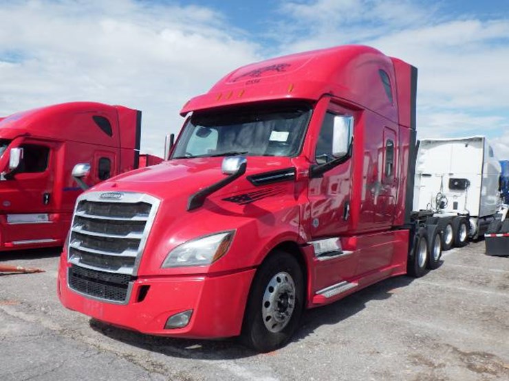 2023-freightliner-cascadia-126-image-1