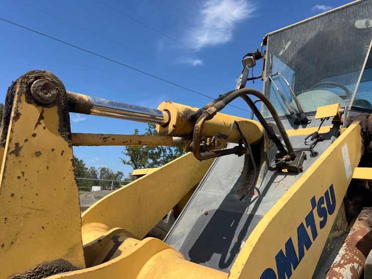 2006-komatsu-wa200-5-image-12