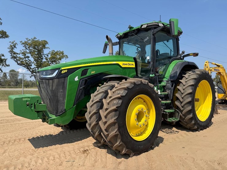 john-deere-8r-310-image-2