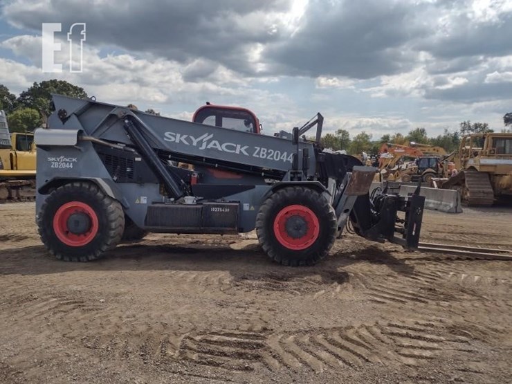 2014-skyjack-zb2044-image-3