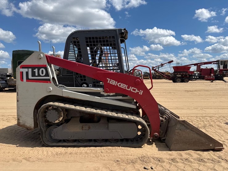 2015-takeuchi-tl10-image-5