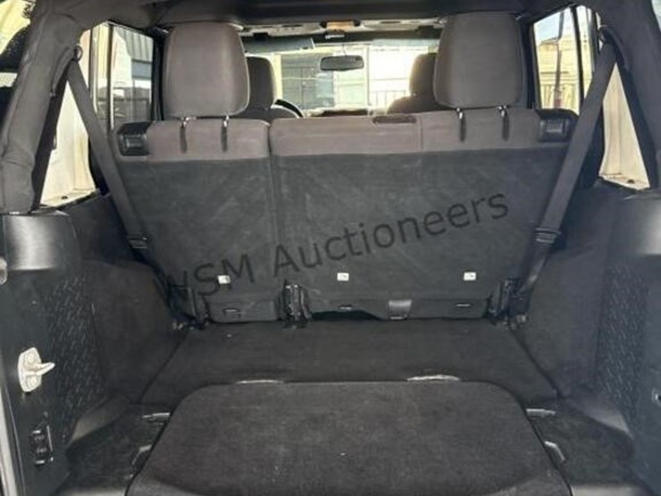 2017-jeep-wrangler-image-9