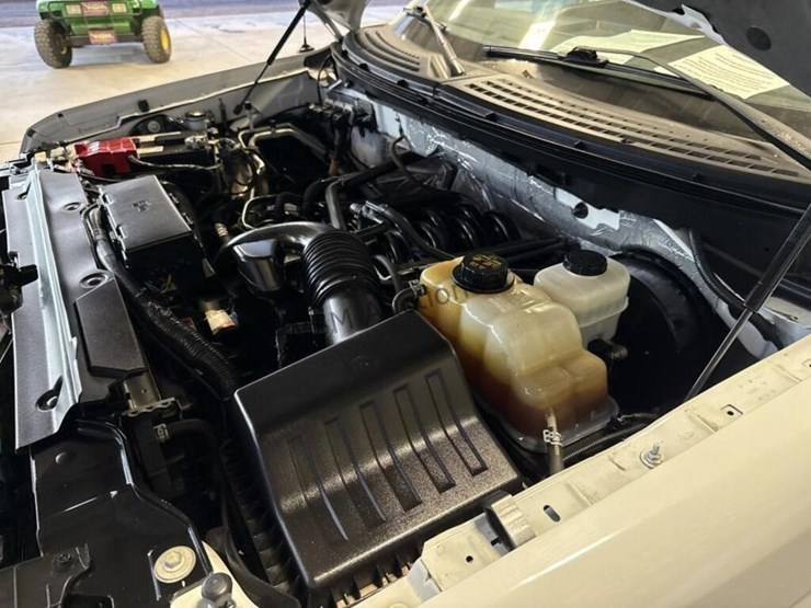 2013-ford-f150-image-12