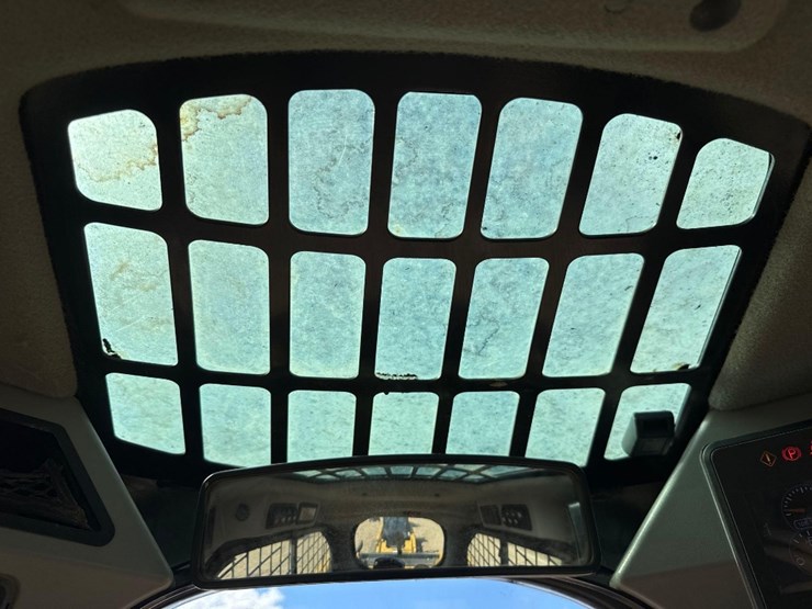 2019-caterpillar-279d-image-26