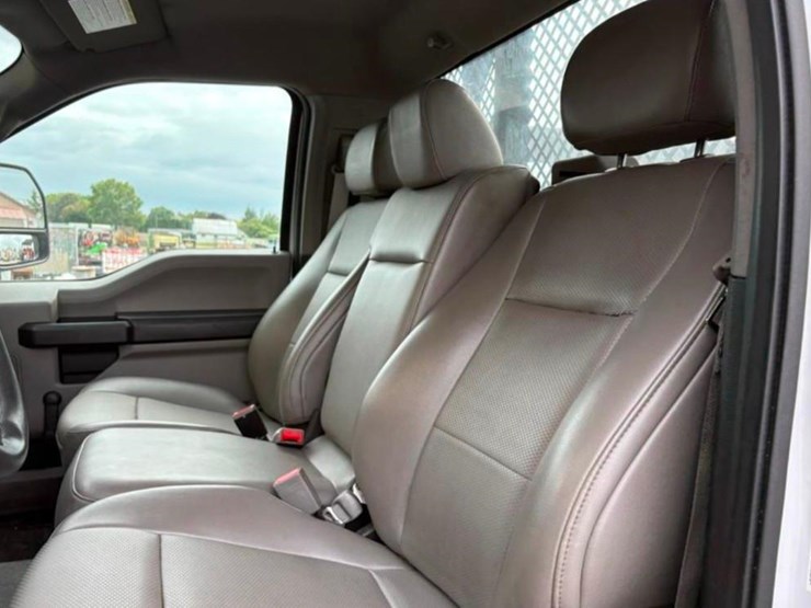 2019-ford-f450-image-24