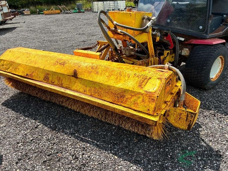 1992-toro-groundsmaster-455d-image-2