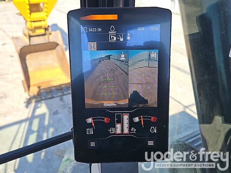 2019-caterpillar-320-image-36