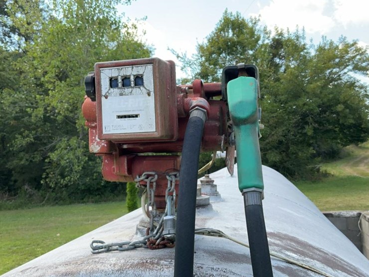 #202-•-fuel-tank-image-14