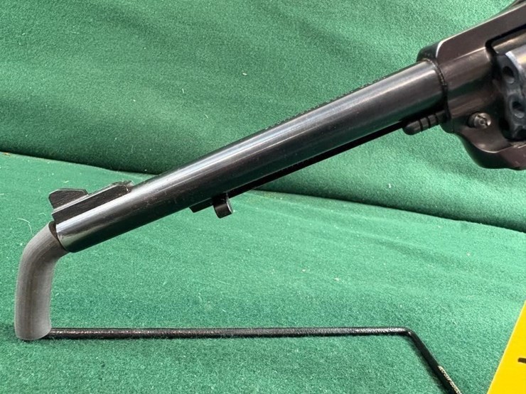 ruger-new-model-22cal-revolver-image-5