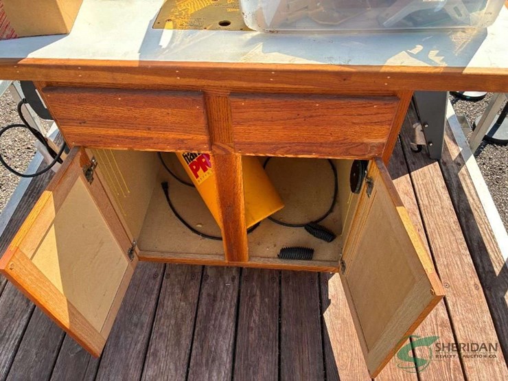 router-cabinet-with-numerous-bits-image-12