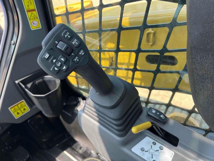 2025-caterpillar-275-skid-steer-image-33