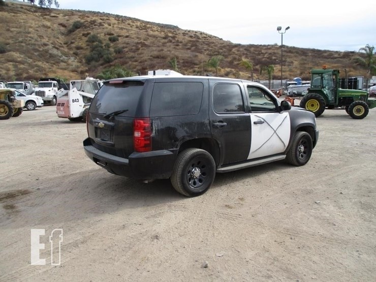 2014-chevrolet-tahoe-image-3