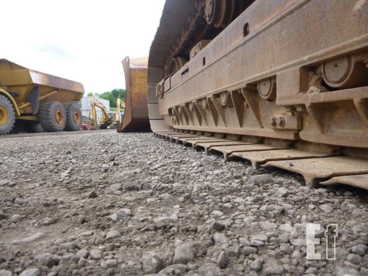 2005-caterpillar-d4g-xl-image-25