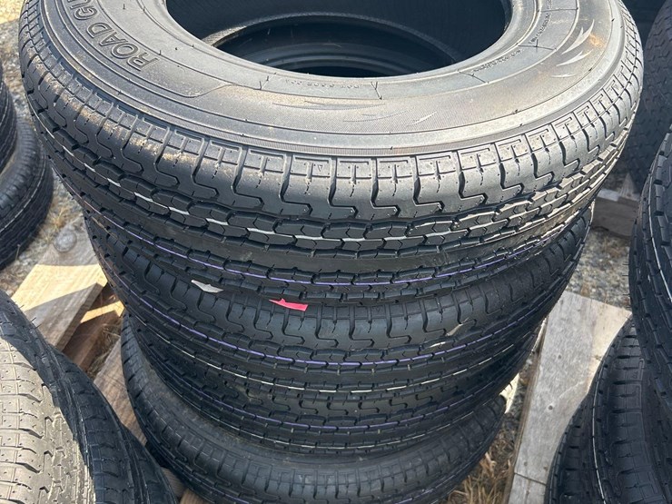 unused-set-of-4-st205/75r15-radial-trailer-tires-image-1