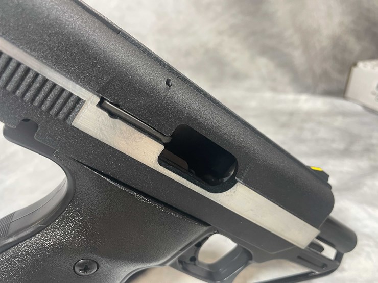 #4808-•-hi-point-cf380-380-auto-pistol,-sn:-p8204502-image-13