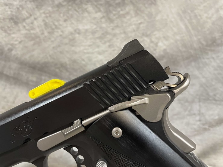 #4780-•-kimber-custom-1911-night-star-45-auto-pistol,-sn:-ky051985-image-19