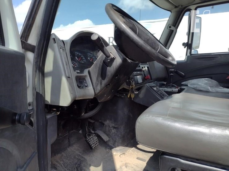 2013-international-workstar-7500-image-13