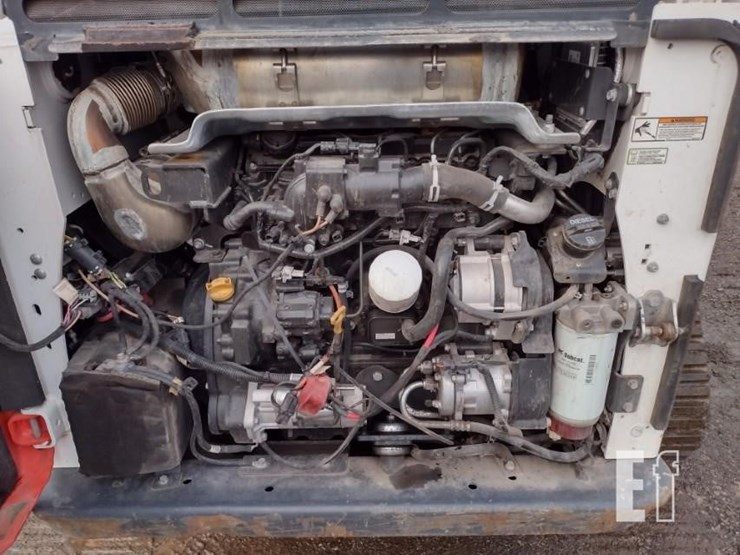 2021-bobcat-t870-image-37