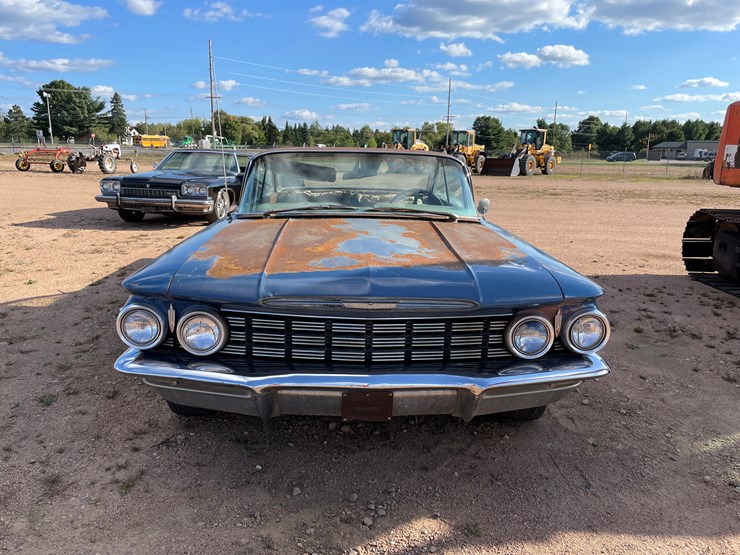 #8217-•-oldsmobile-88-super-coupe-(has-title-in-delay)-(mosinee,-wi)-image-7