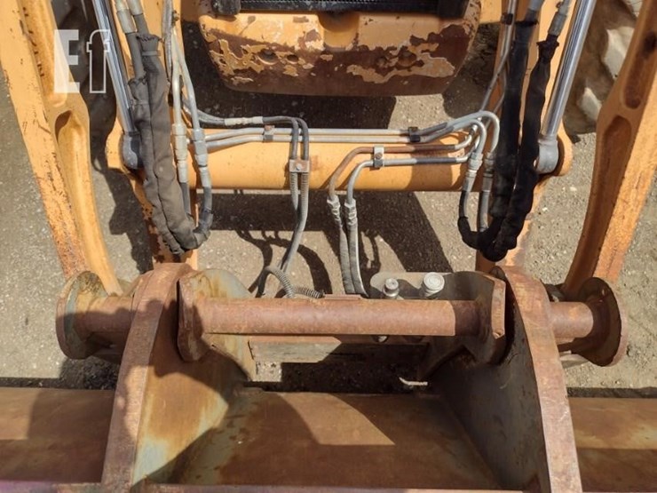2012-case-580sn-wt-image-20