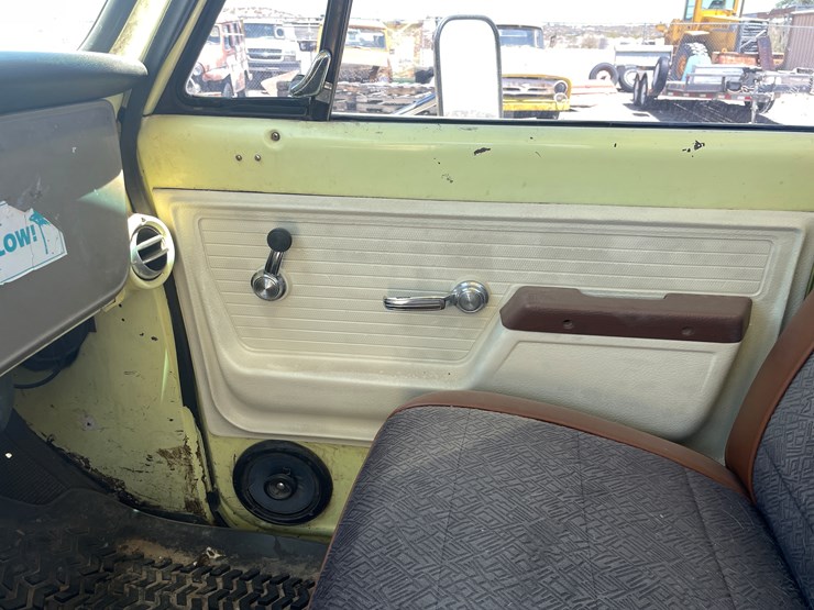 #505-•-1972-gmc-truck-(has-nm-title)-(located-in-elephant-butte)-image-52