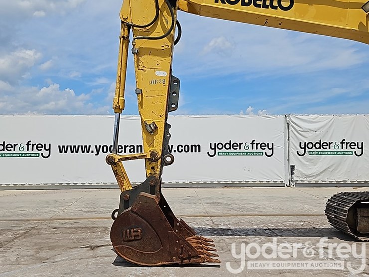 2015-kobelco-sk210-lc-9-image-17