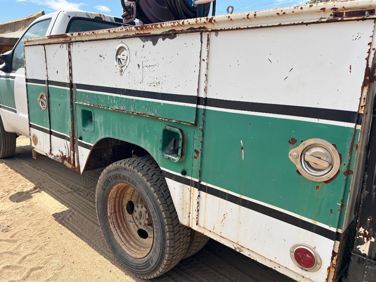 1999-ford-f450-image-22