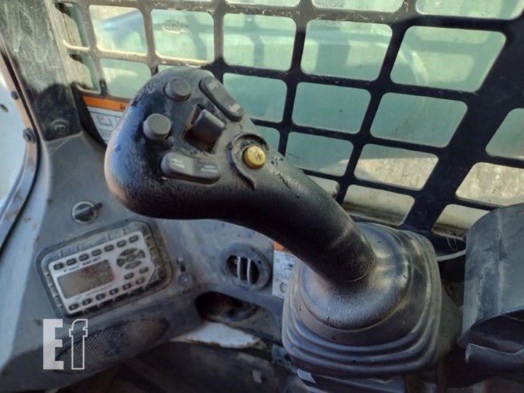 2019-bobcat-t870-image-9