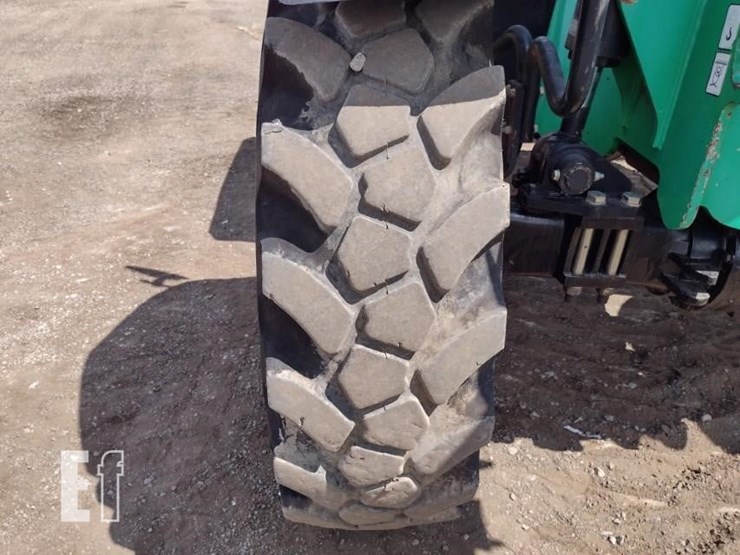 2017-jcb-510-42-image-22