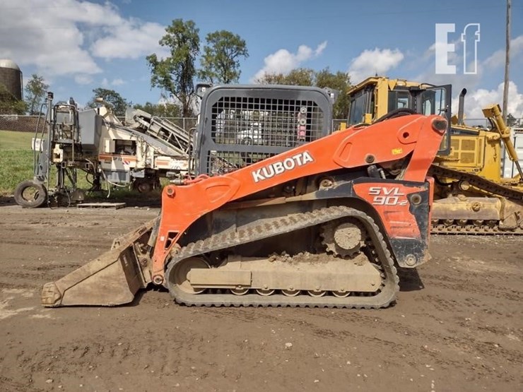 kubota-svl90-2-image-1